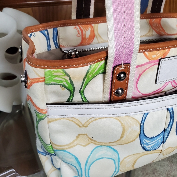 Coach Hamptons Weekend Signature Scribble tote - Picture 7 of 16